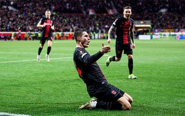 沃尔夫斯堡客场大胜，德甲黑马崭露头角的简单介绍